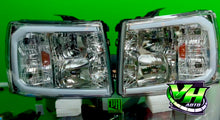 Cargar imagen en el visor de la galería, 07-13 Chevy Silverado &quot;Switchback Sequential Big C Reflector&quot; Headlights
