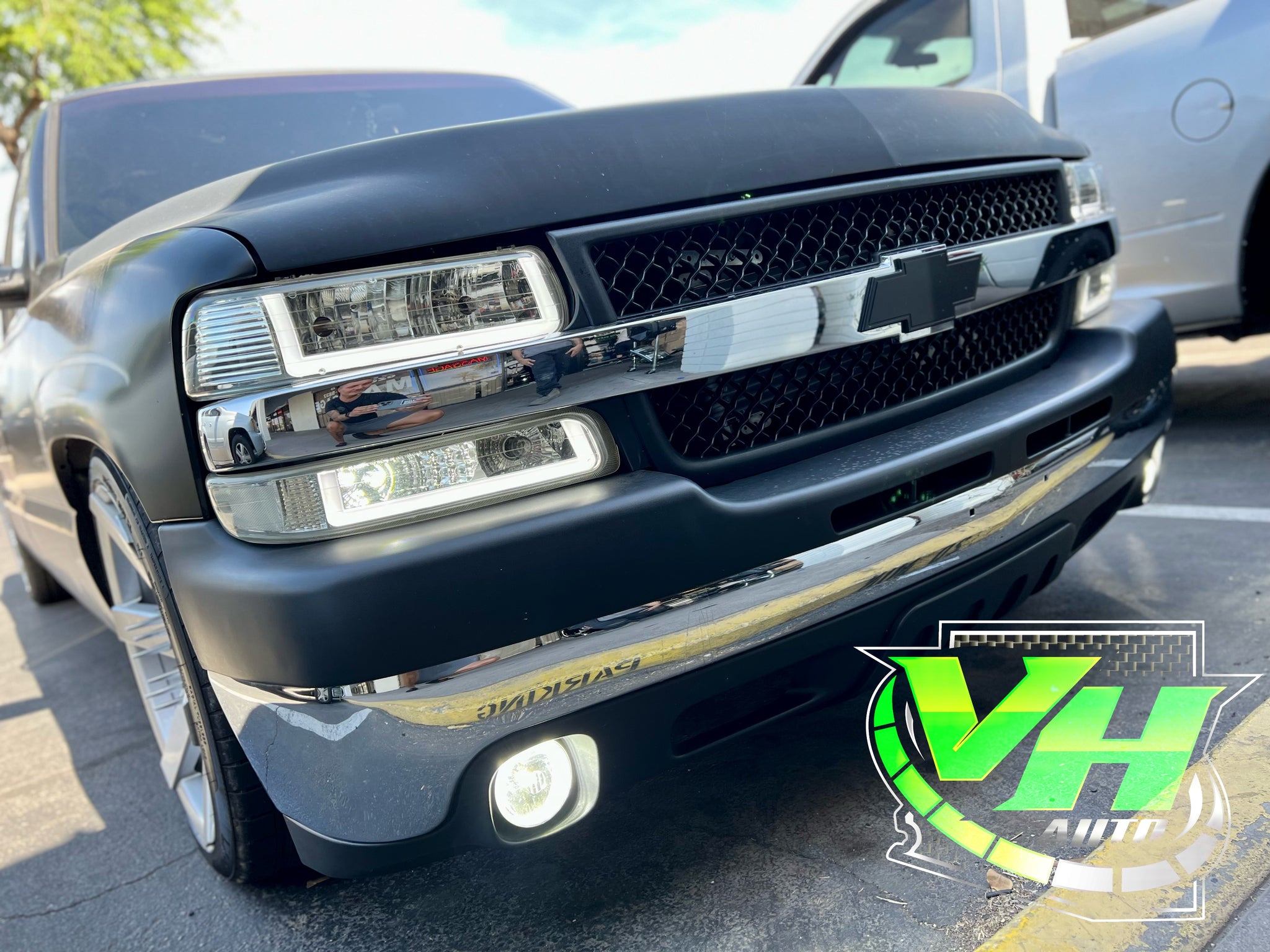 1999-2002 Chevy Silverado / 2000-2006 Tahoe “U Bar” LED DRL Headlamps