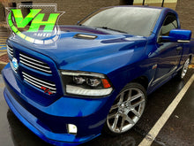 Cargar imagen en el visor de la galería, 09-18 Dodge Ram 1500 “Switchback Sequential LED HOOD VENT KIT”
