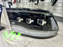 Cargar imagen en el visor de la galería, 09-18 Dodge Ram CYBER FULL LED Headlights
