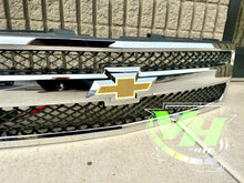 Cargar imagen en el visor de la galería, 07-13 LED Chevy Silverado Bowtie “Style 1” Emblem
